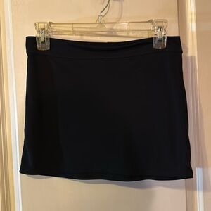 P’tites Folies mini skirt black pull on lightweight material